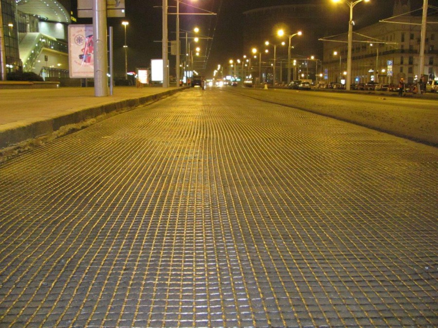 Renforcement de la chaussée en asphalte Géogrille en fibre de verre Géocomposite